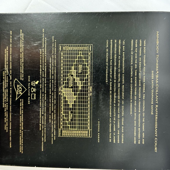 Donna Karan Hosiery Pantyhose Bundle small petite in chocolate, navy, and black - Picture 8 of 8